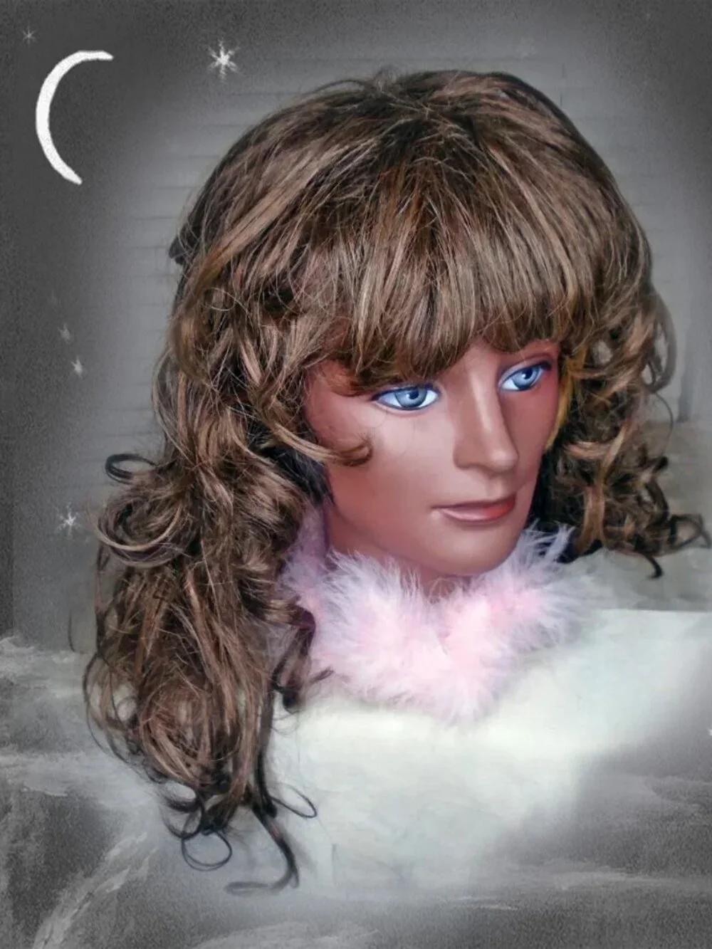 Long Hair Wig Disco Queen Curls, Dark Blonde / Light Brown Paula Young Brittany